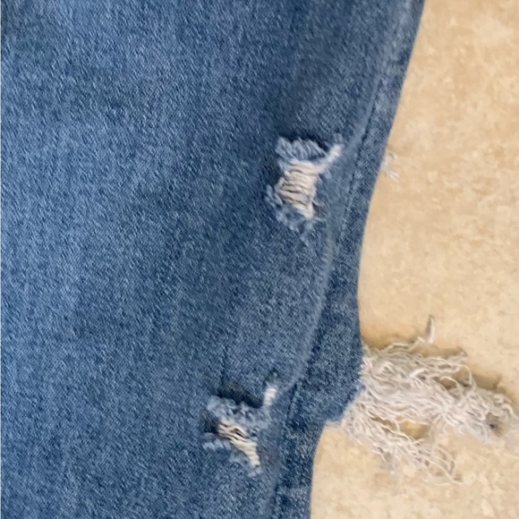 AEO AMERICAN EAGLE OUTFITTERS DISTRESS RIP jeans women’s size 8 - Picture 7 of 17